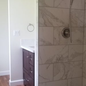 bathroom-remodel-before-vancouver-3